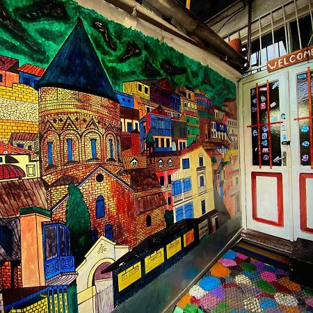 Traveler hostel Tbilisi Eksteriør bilde