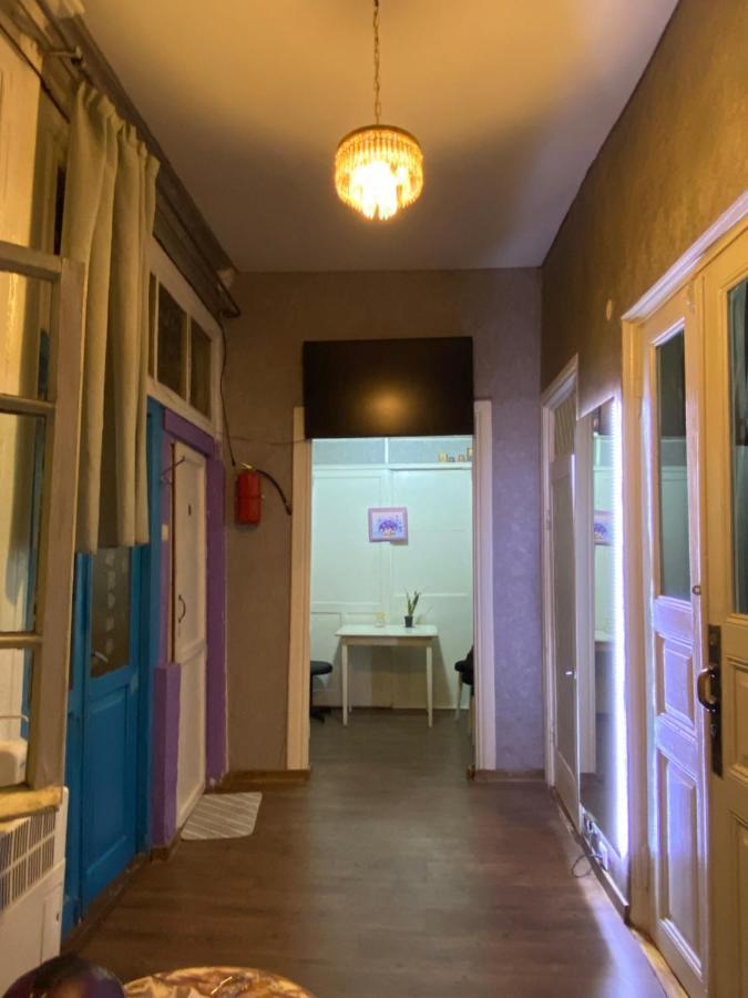 Traveler hostel Tbilisi Eksteriør bilde